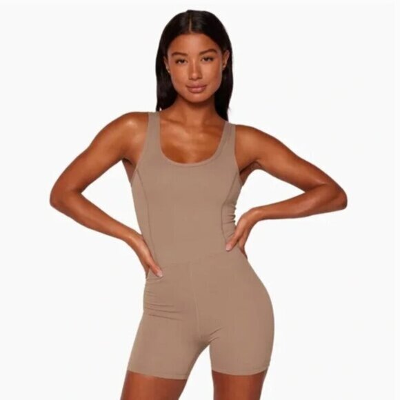 SET ACTIVE Pants - SET ACTIVE SPORTBODY® SHORTYSUIT ROMPER DUNE SIZE S